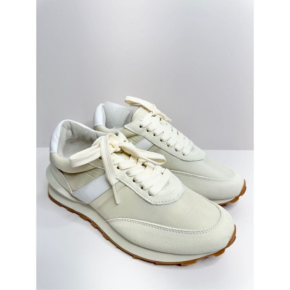 J/Slides Sneakers Size 7 Cream Leather Lifestyle Athletic and Training Shoes NEW - Picture 3 of 14